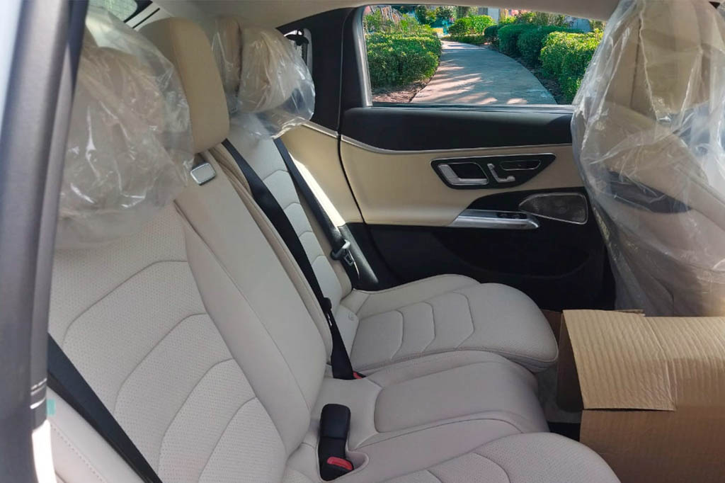 Mercedes Benz E200