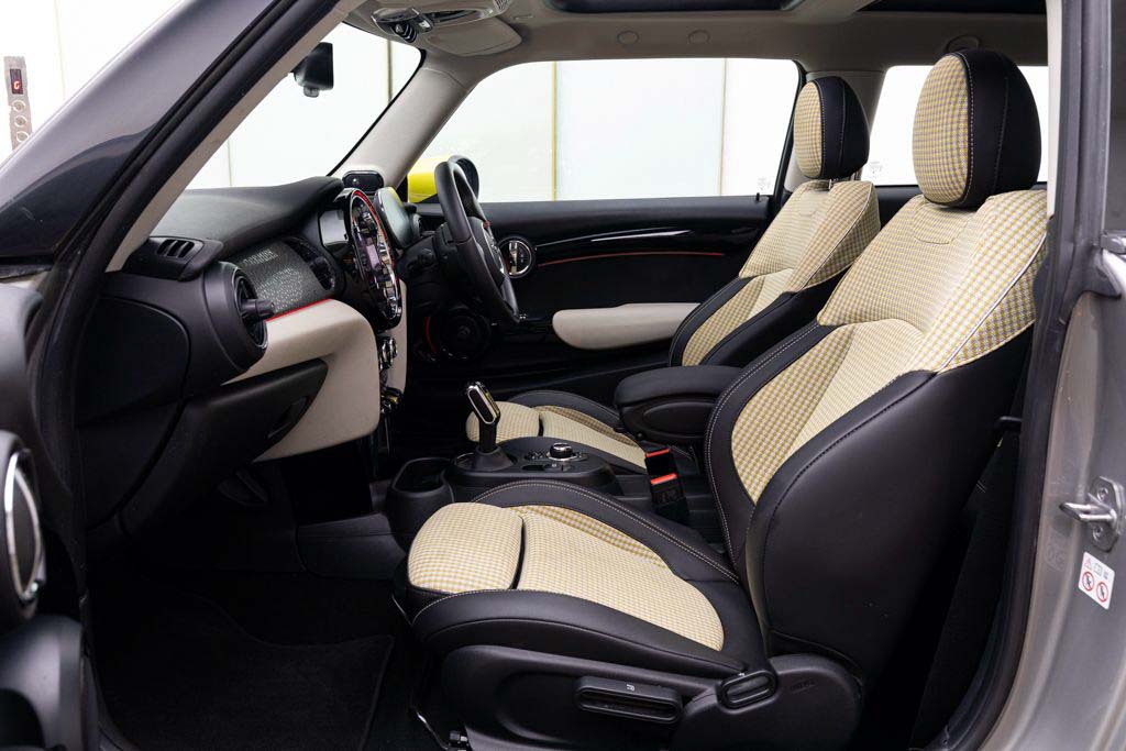 Mini Cooper SE 