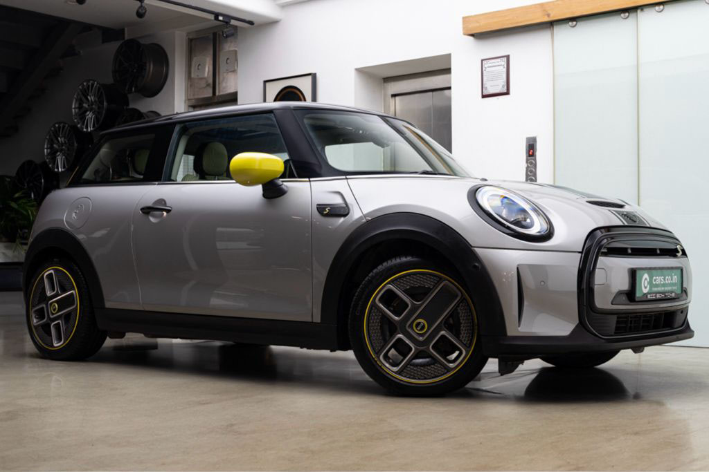 Mini Cooper SE 