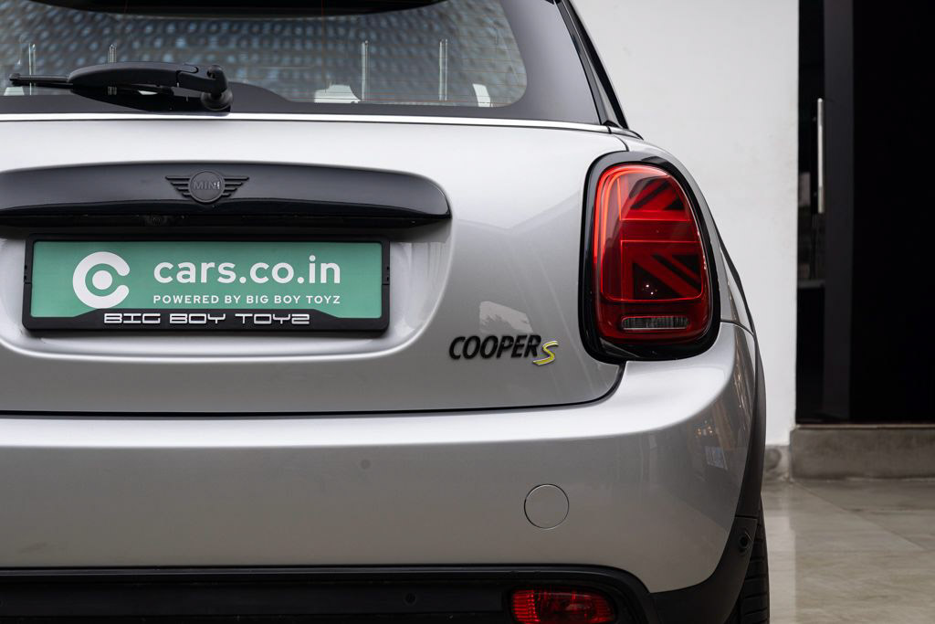 Mini Cooper SE 