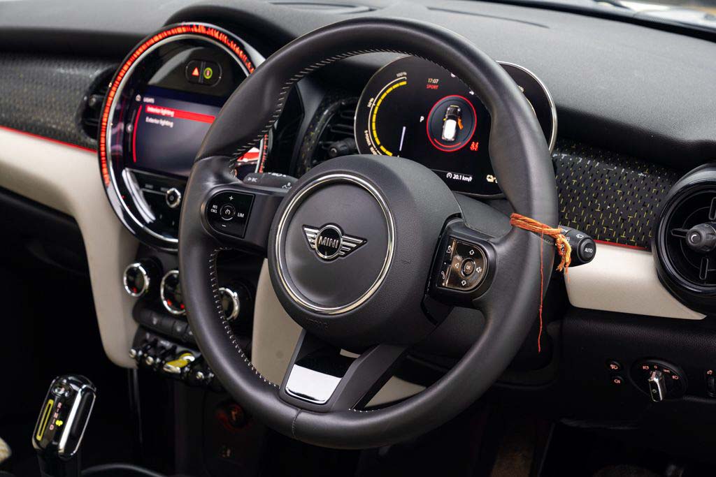 Mini Cooper SE 