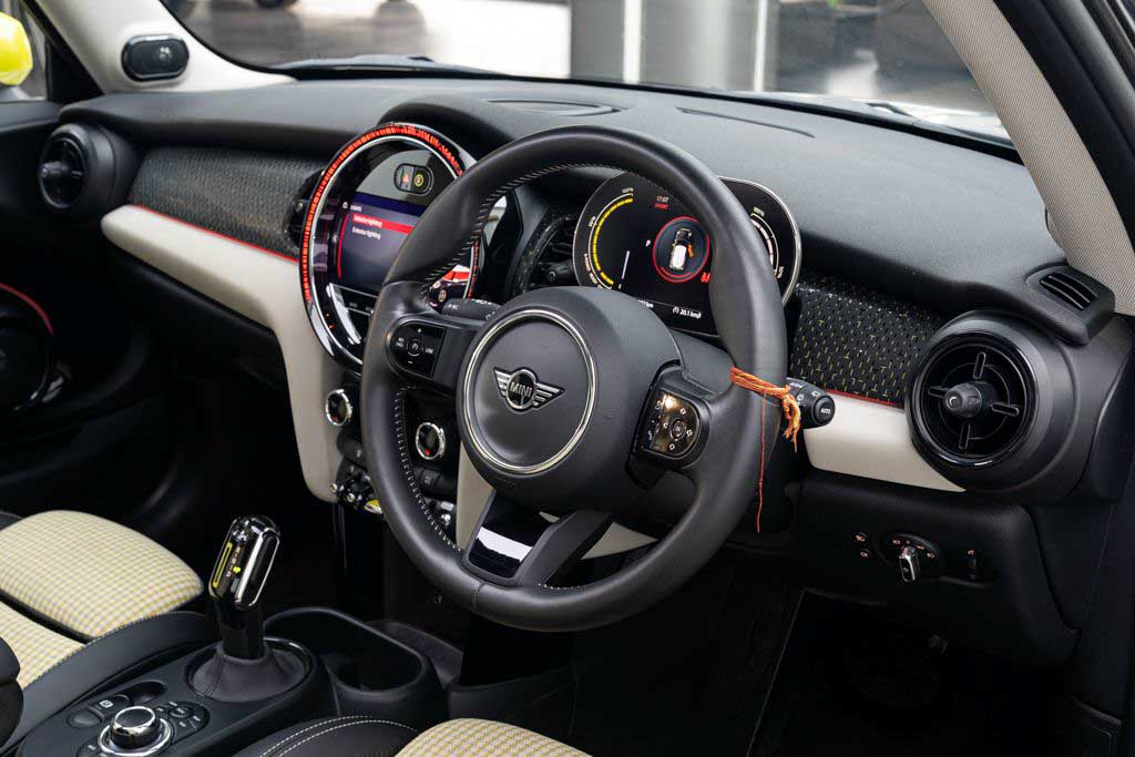 Mini Cooper SE 