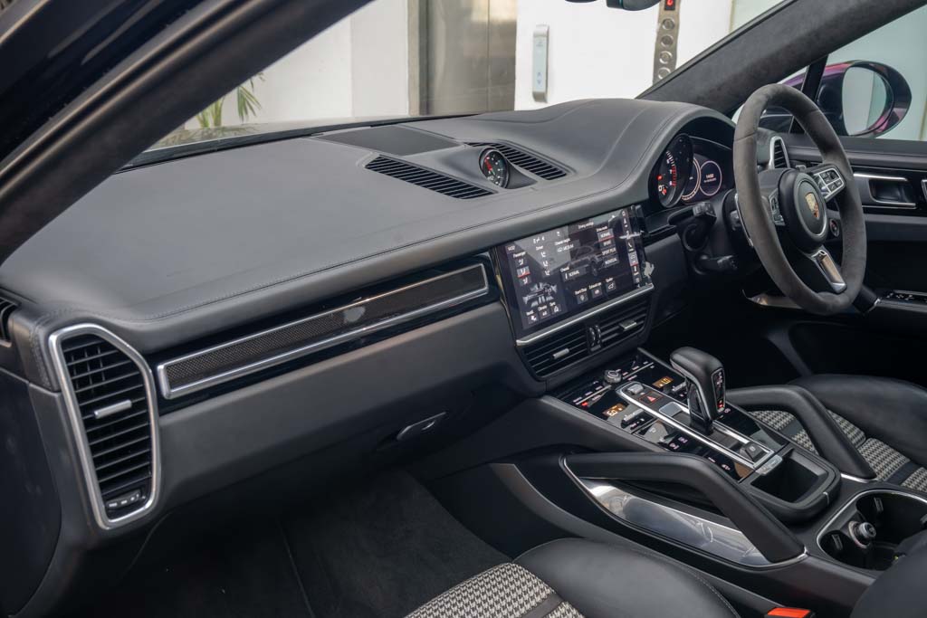 Porsche Cayenne Turbo Coupe