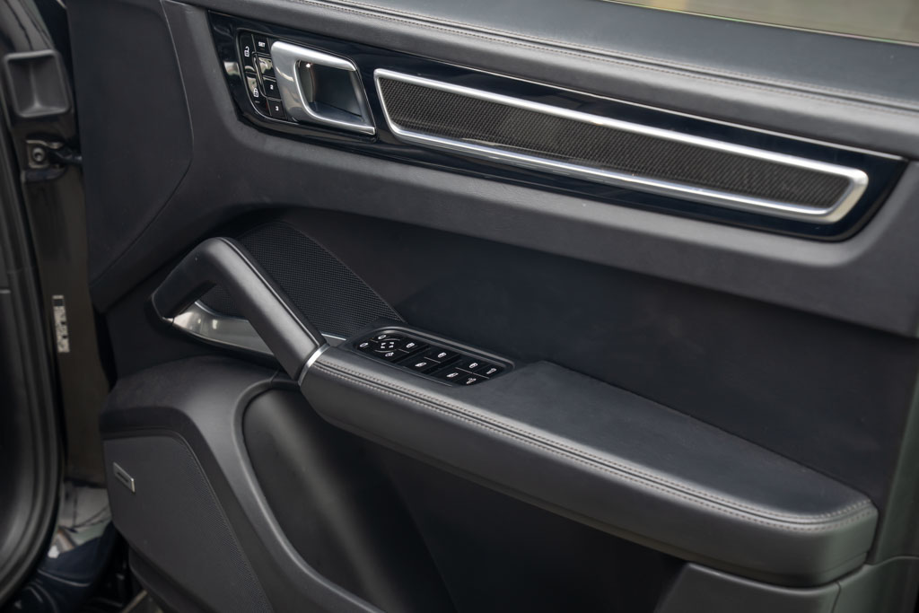 Porsche Cayenne Turbo Coupe