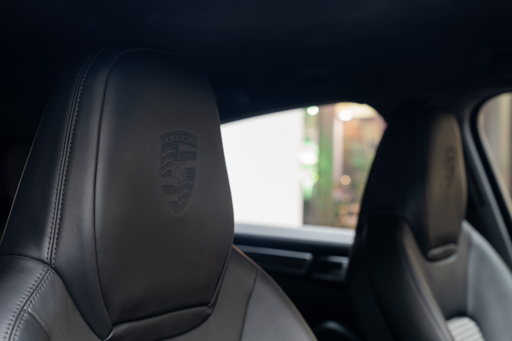 Porsche Cayenne Turbo Coupe