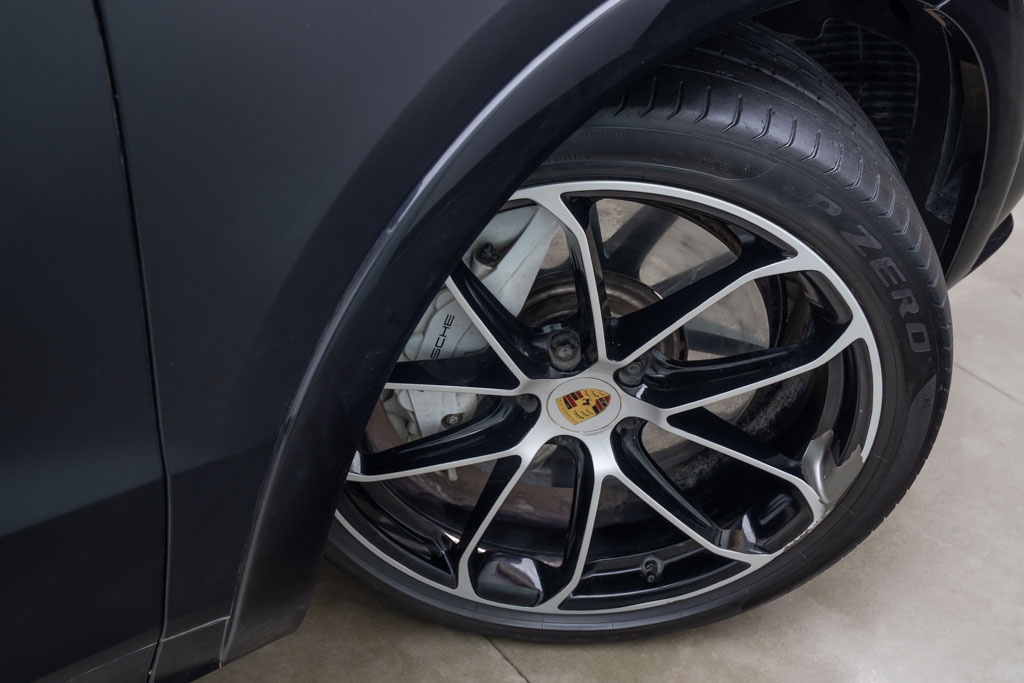 Porsche Cayenne Turbo Coupe