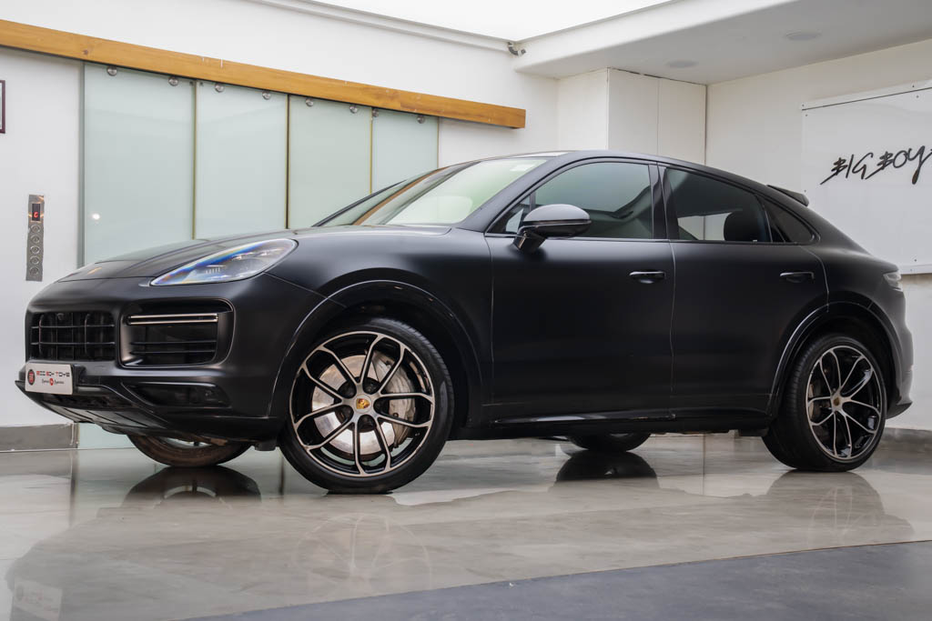 Porsche Cayenne Turbo Coupe 