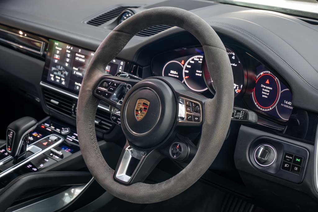 Porsche Cayenne Turbo Coupe