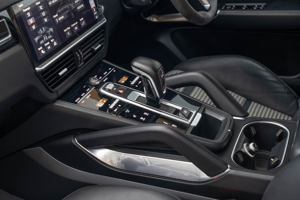 Porsche Cayenne Turbo Coupe