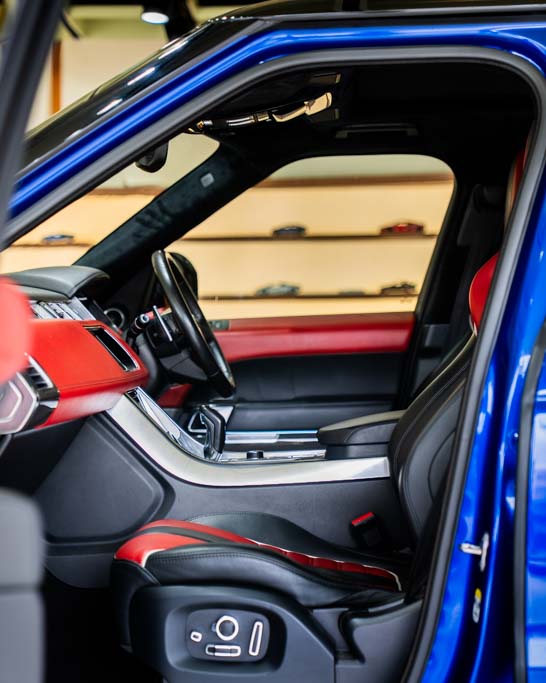 Land Rover Sport SVR