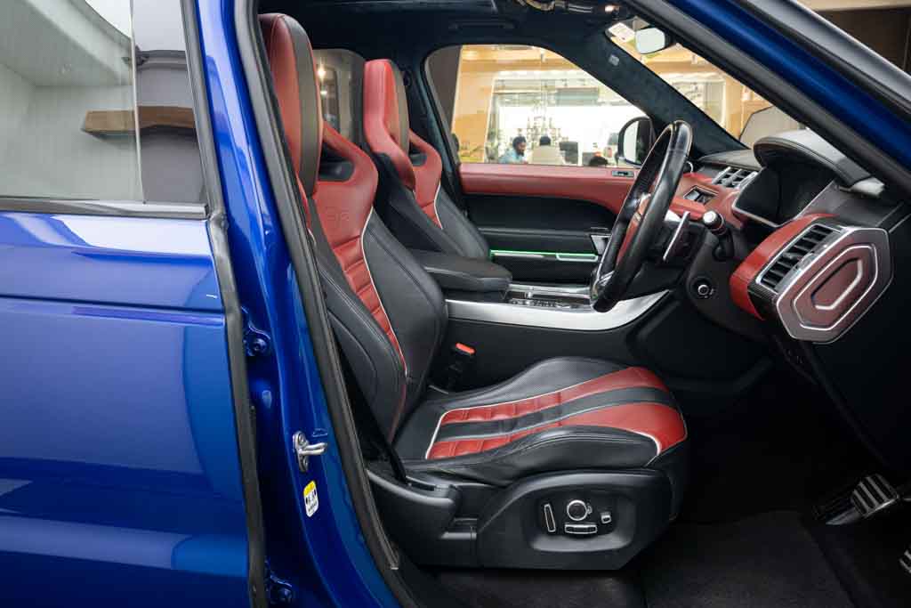 Land Rover Sport SVR