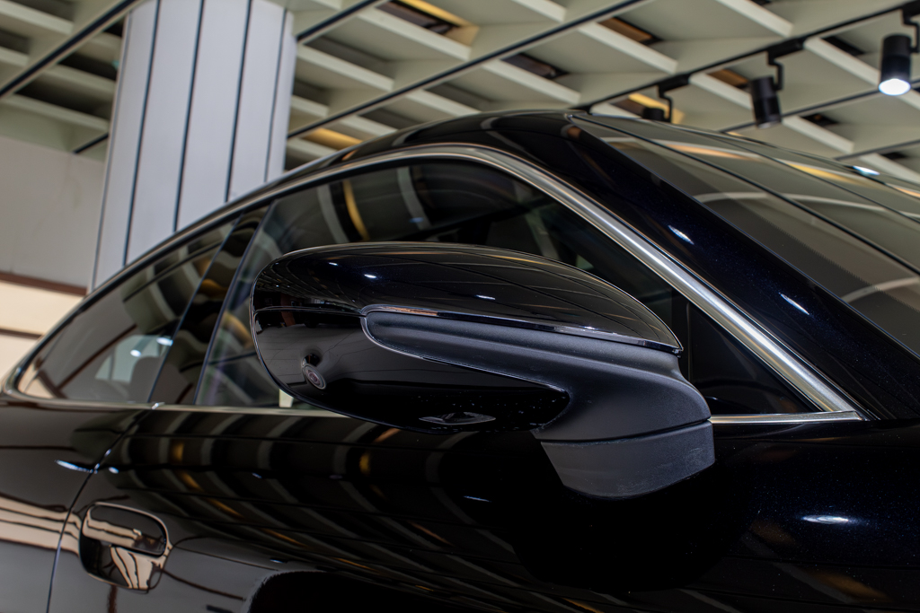 Porsche Taycan Turbo 