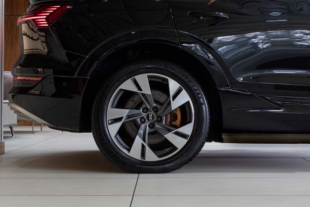 Audi Etron 55 Sportback 