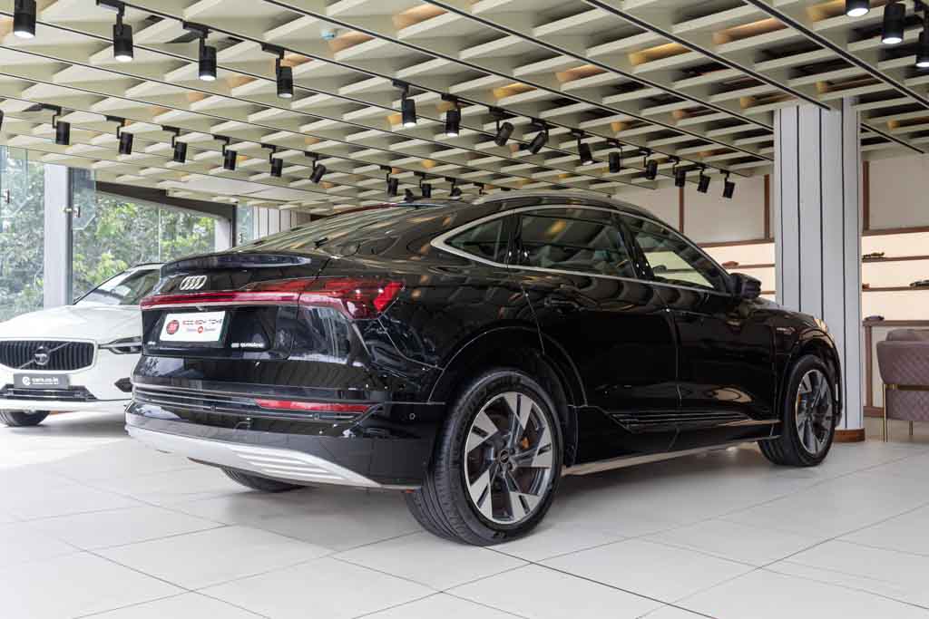 Audi Etron 55 Sportback 