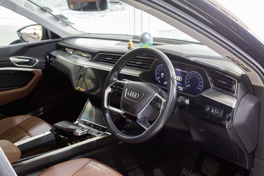 Audi Etron 55 Sportback 
