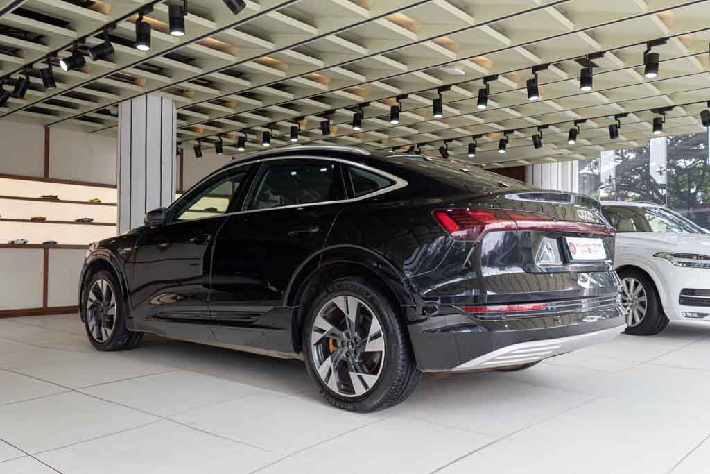 Audi Etron 55 Sportback 