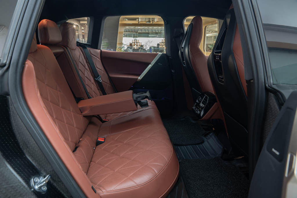 BMW IX xdrive 40