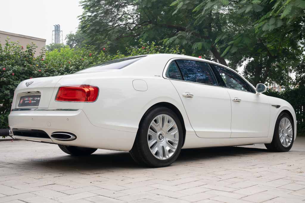 Bentley Flying Spur W12