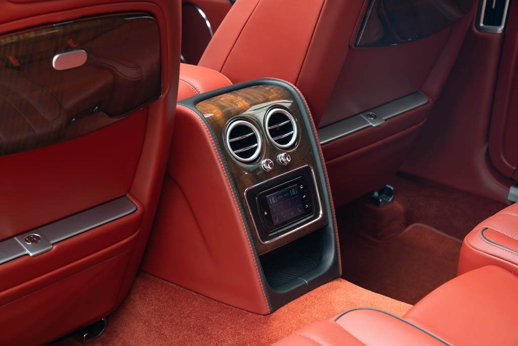 Bentley Flying Spur W12