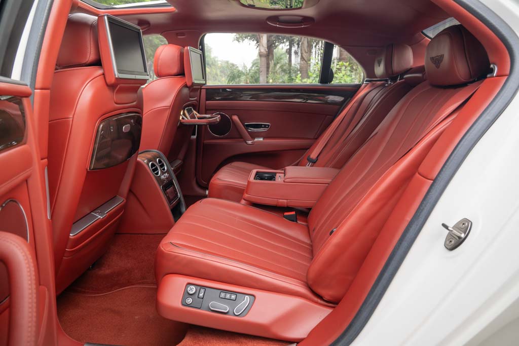 Bentley Flying Spur W12