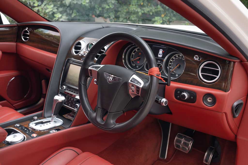 Bentley Flying Spur W12