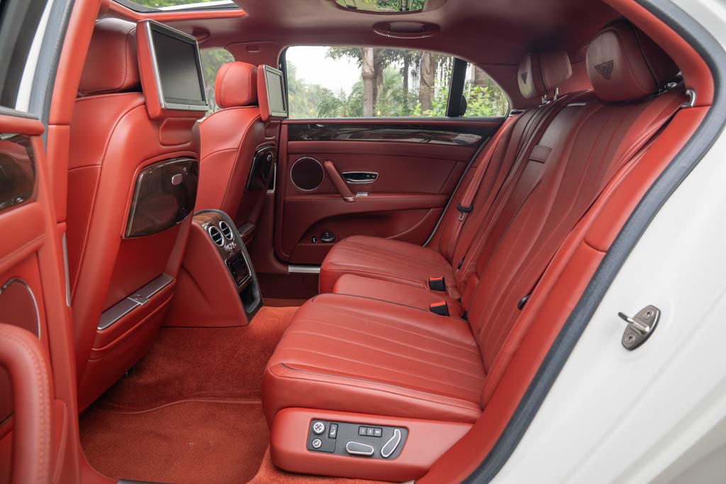 Bentley Flying Spur W12