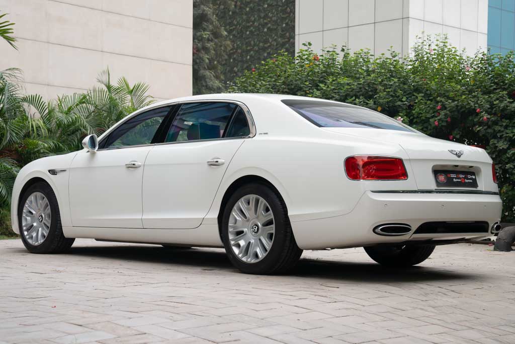 Bentley Flying Spur W12