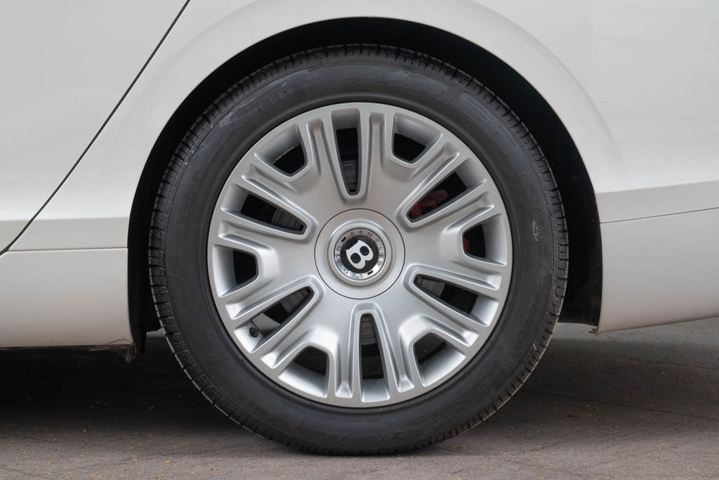 Bentley Flying Spur W12