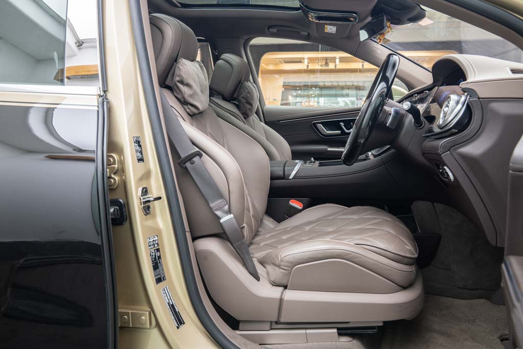 Mercedes Maybach EQS SUV 680
