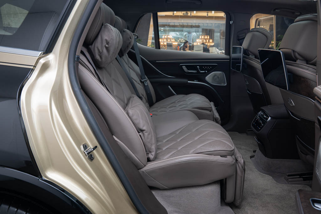 Mercedes Maybach EQS SUV 680
