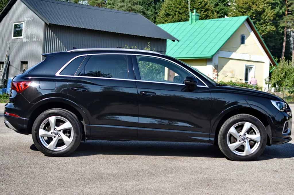 Audi Q3 40 TFSI Premium Plus