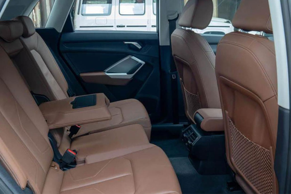 Audi Q3 40 TFSI Premium Plus