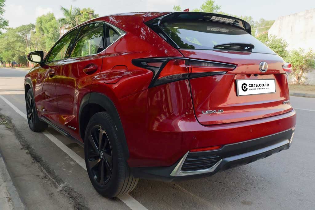 Lexus NX300H Luxury