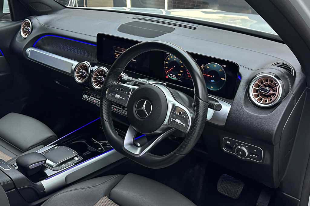 Mercedes Benz EQB 350 4matic