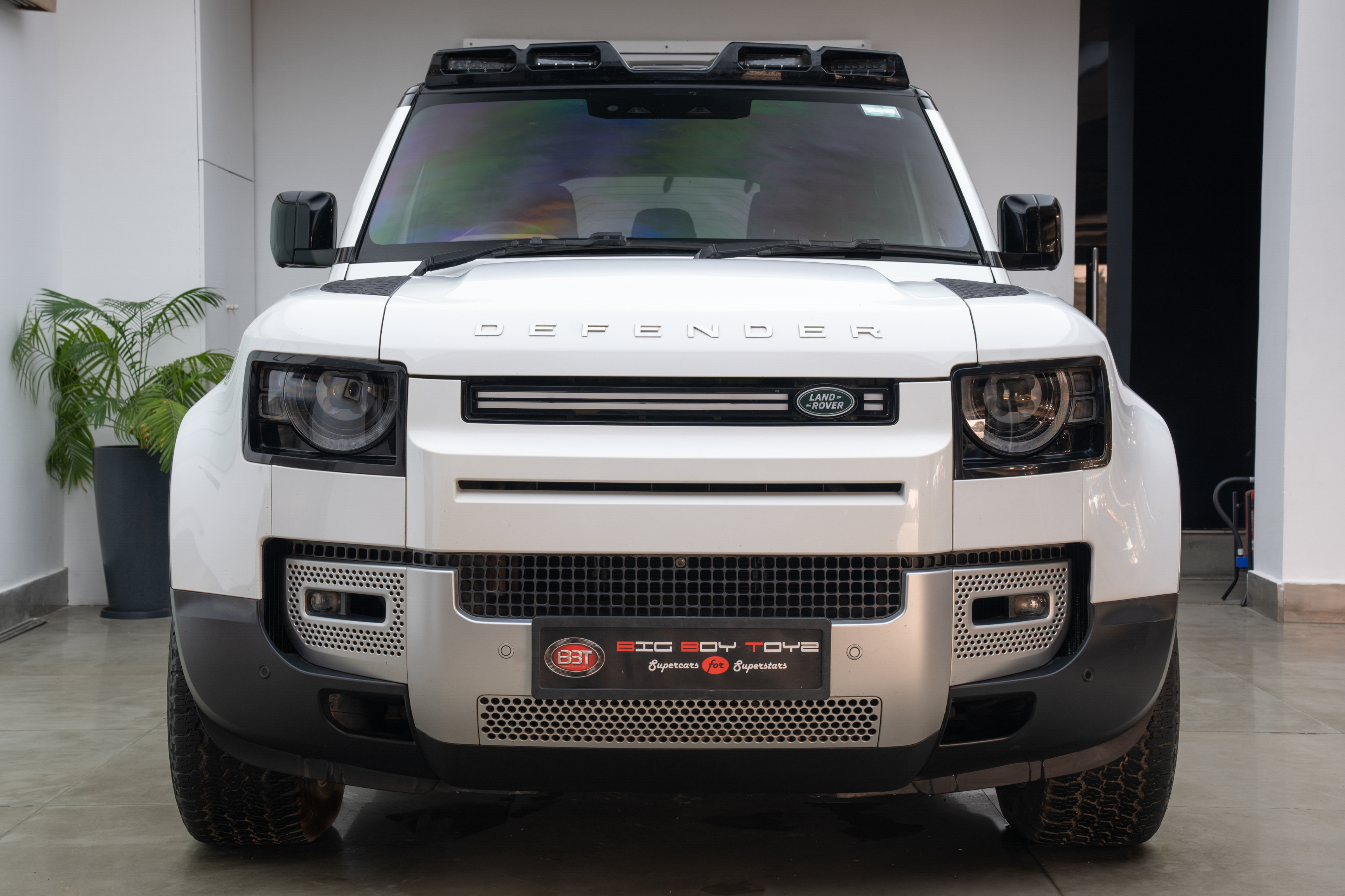 Land Rover Defender 110 P300 HSE