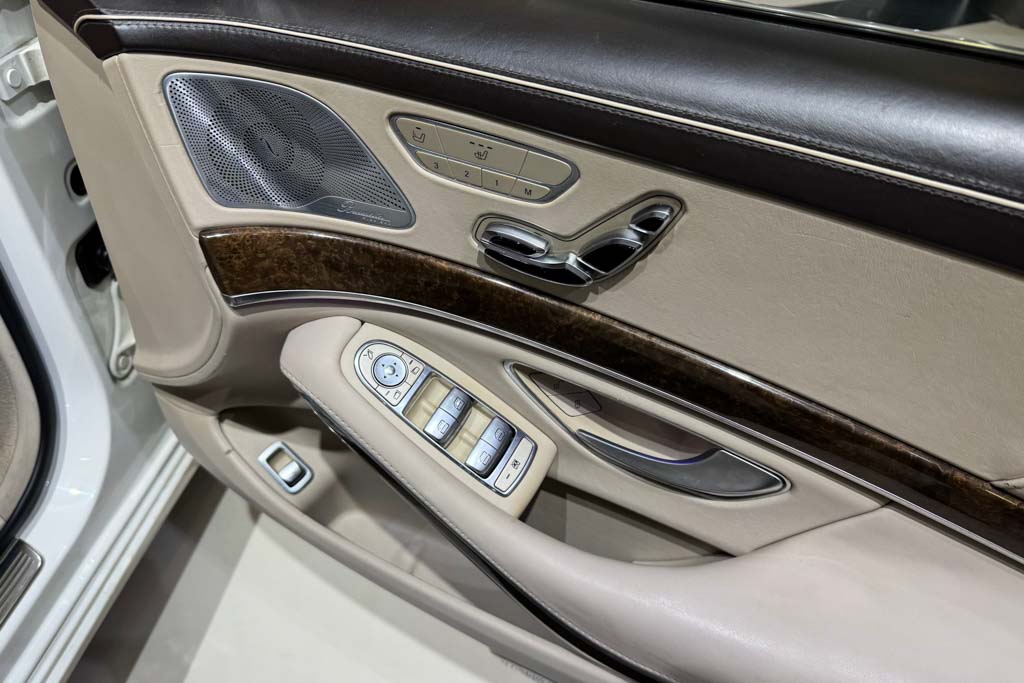 Mercedes Benz S500