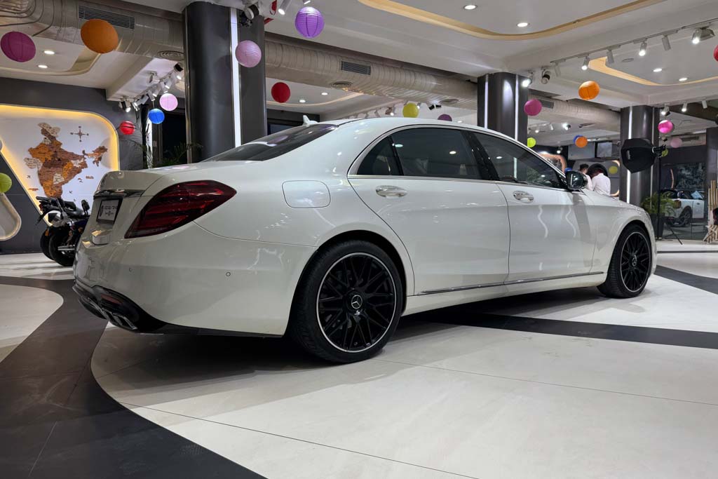 Mercedes Benz S500