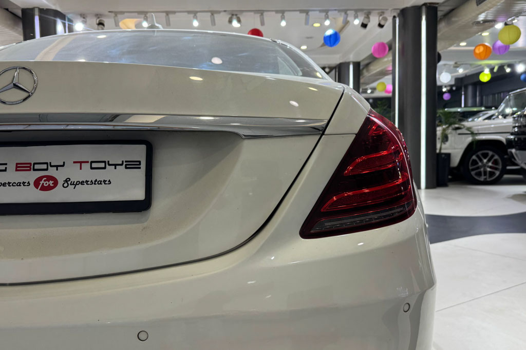 Mercedes Benz S500