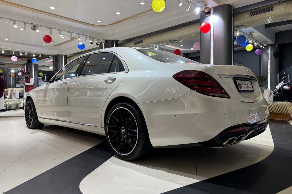 Mercedes Benz S500