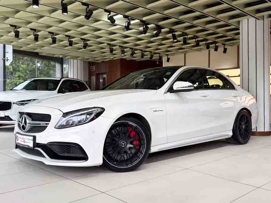 Mercedes AMG C63s