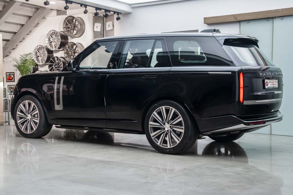 Range Rover Vogue SE SWB D350