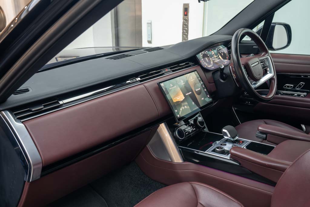 Range Rover Vogue SE SWB D350