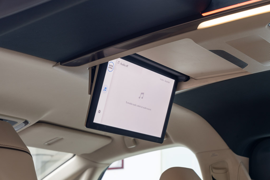 Toyota Vellfire VIP Executive