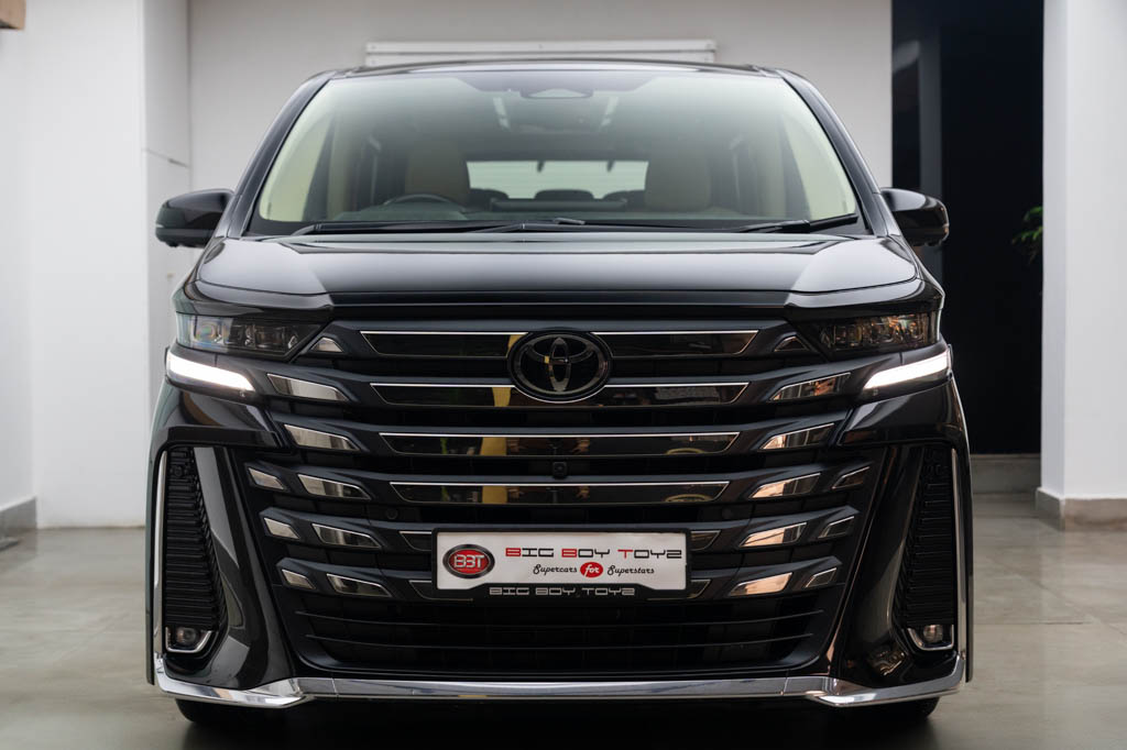 Toyota Vellfire VIP Executive