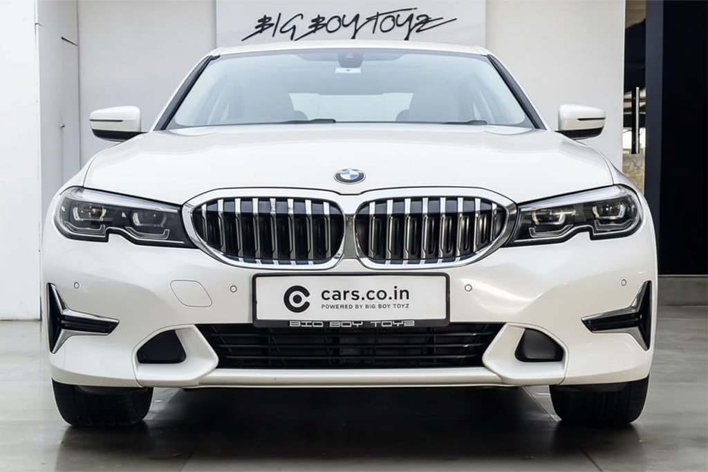 BMW 330Li Luxury Line