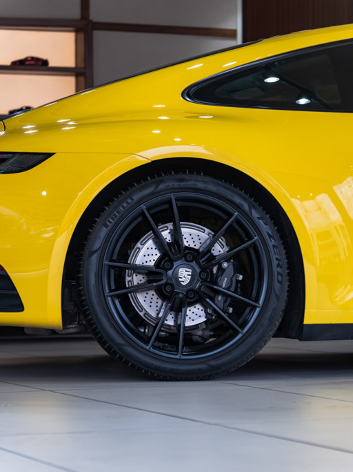 Porsche 992 911 Carrera