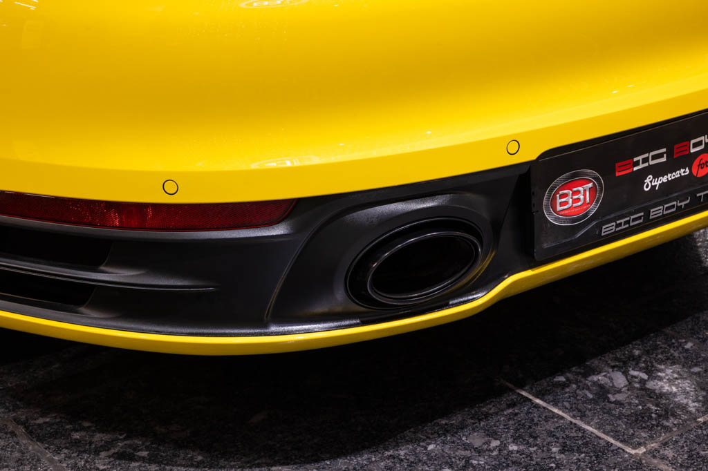 Porsche 992 911 Carrera