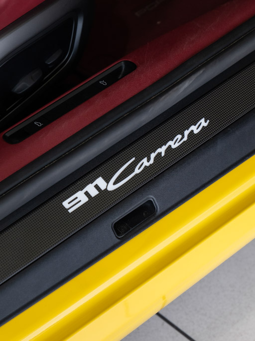 Porsche 992 911 Carrera