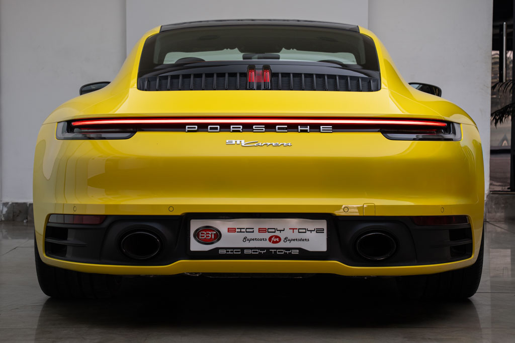 Porsche 992 911 Carrera
