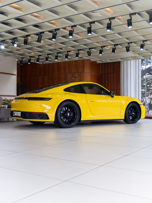 Porsche 992 911 Carrera